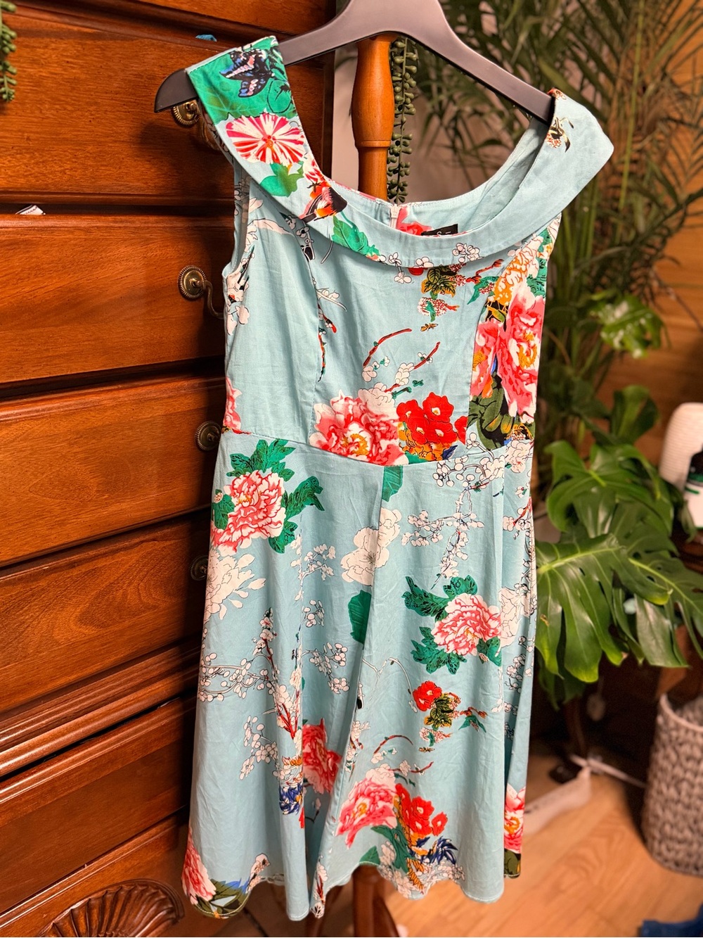 Classic 1950s style A- line Cotton Sundress in Light Aqua with Colorful Blooms